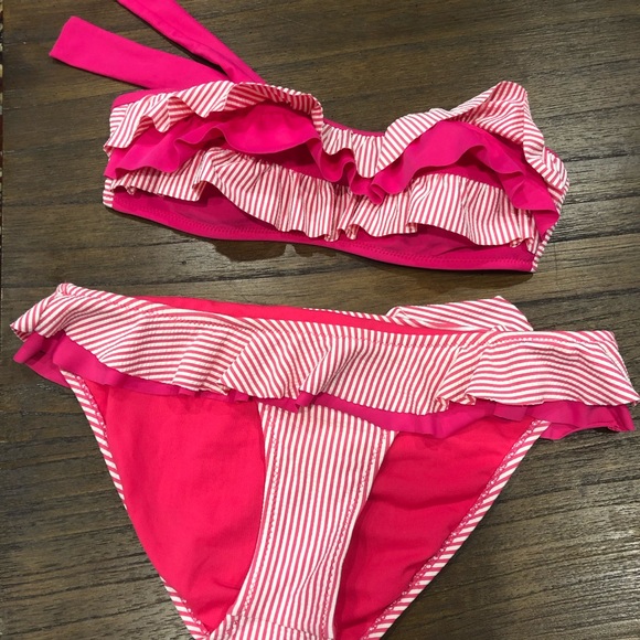 jessica simpson ruffle swimsuit
